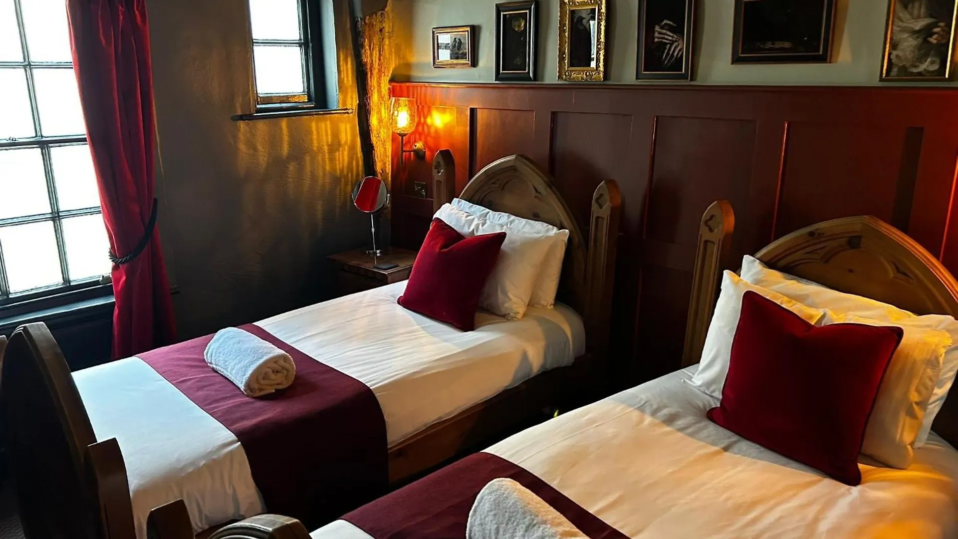 Golden Fleece York Hotell
